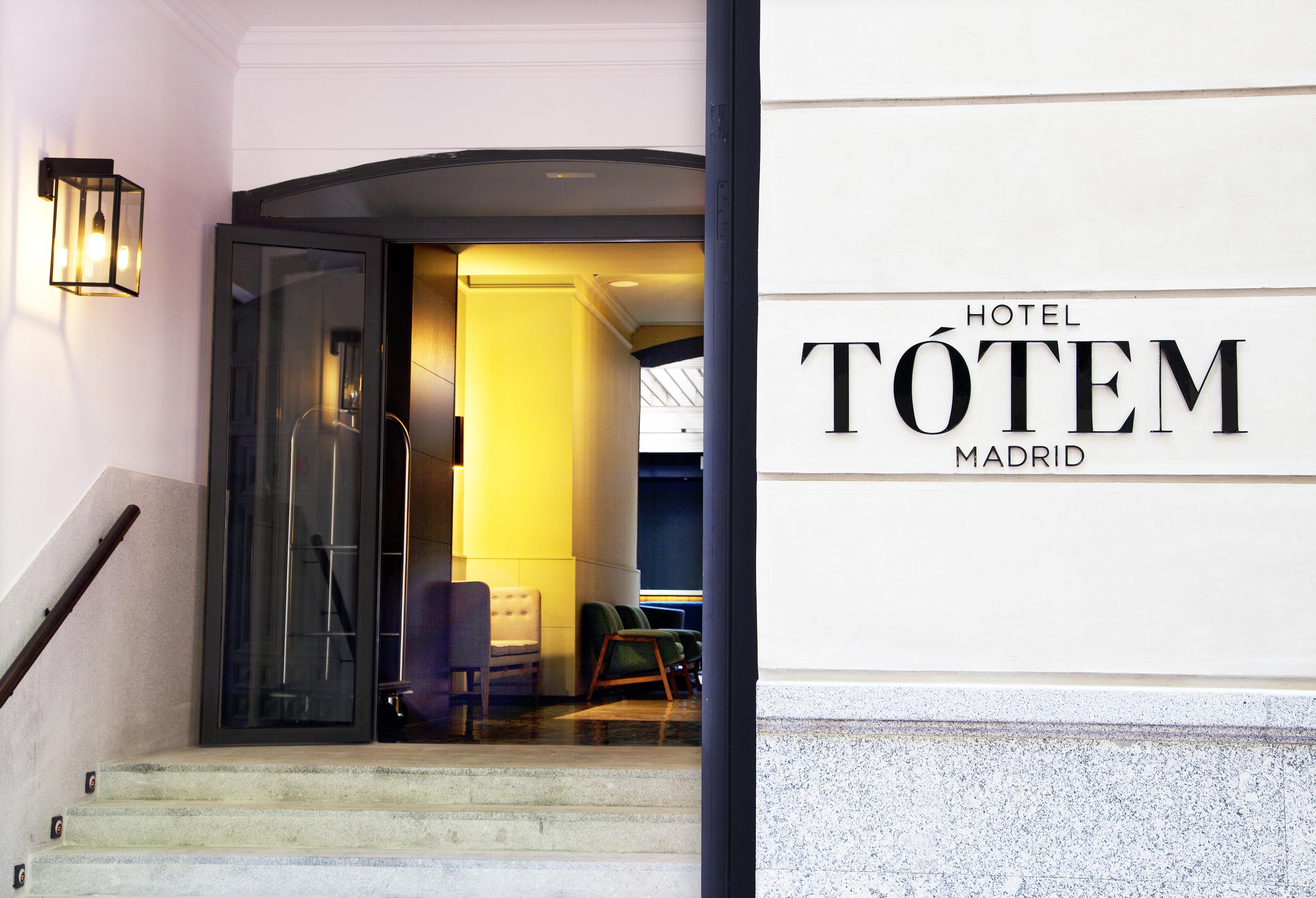 Totem Madrid, A Small Luxury Hotel Of The World Exterior photo