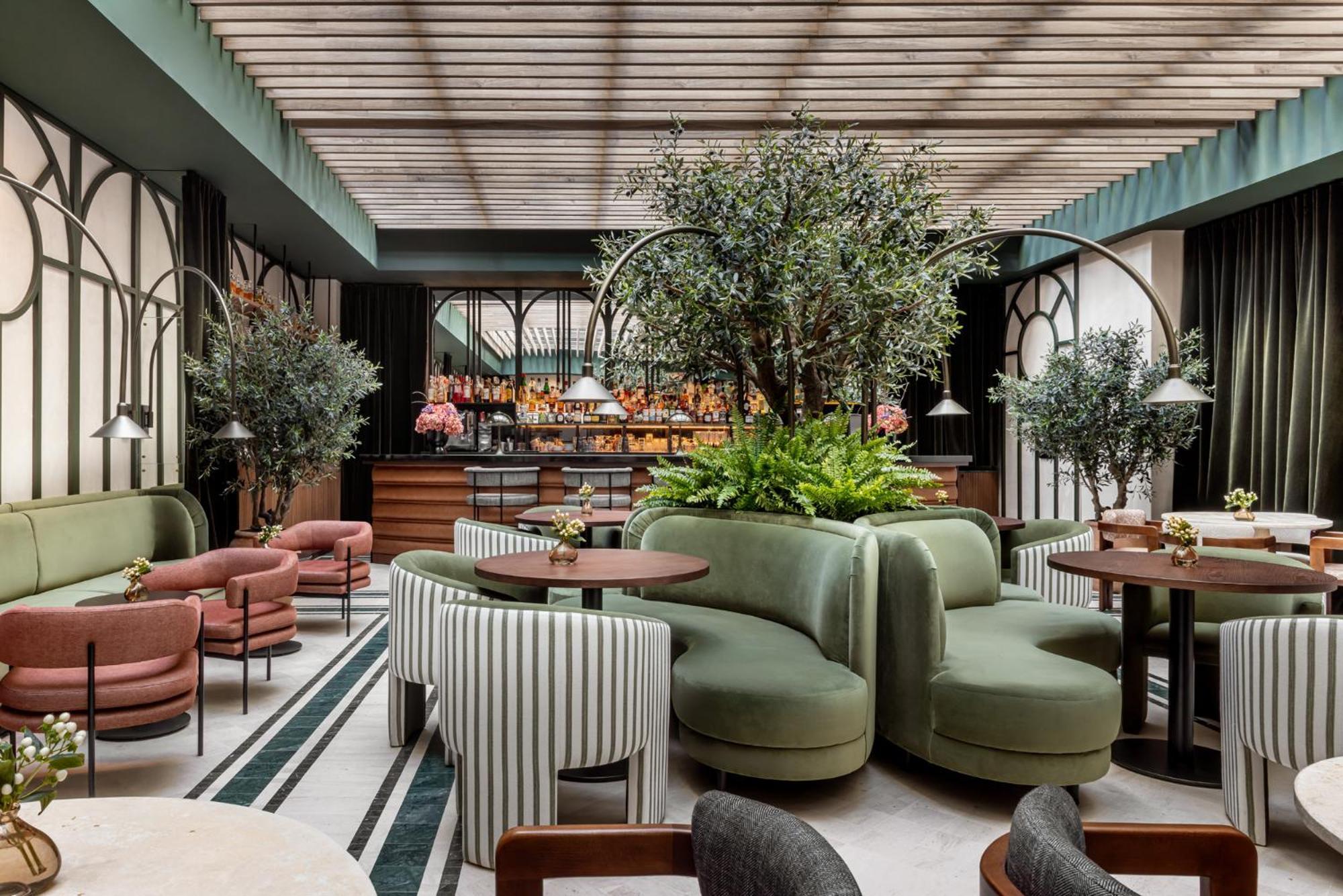 Totem Madrid, A Small Luxury Hotel Of The World Exterior photo