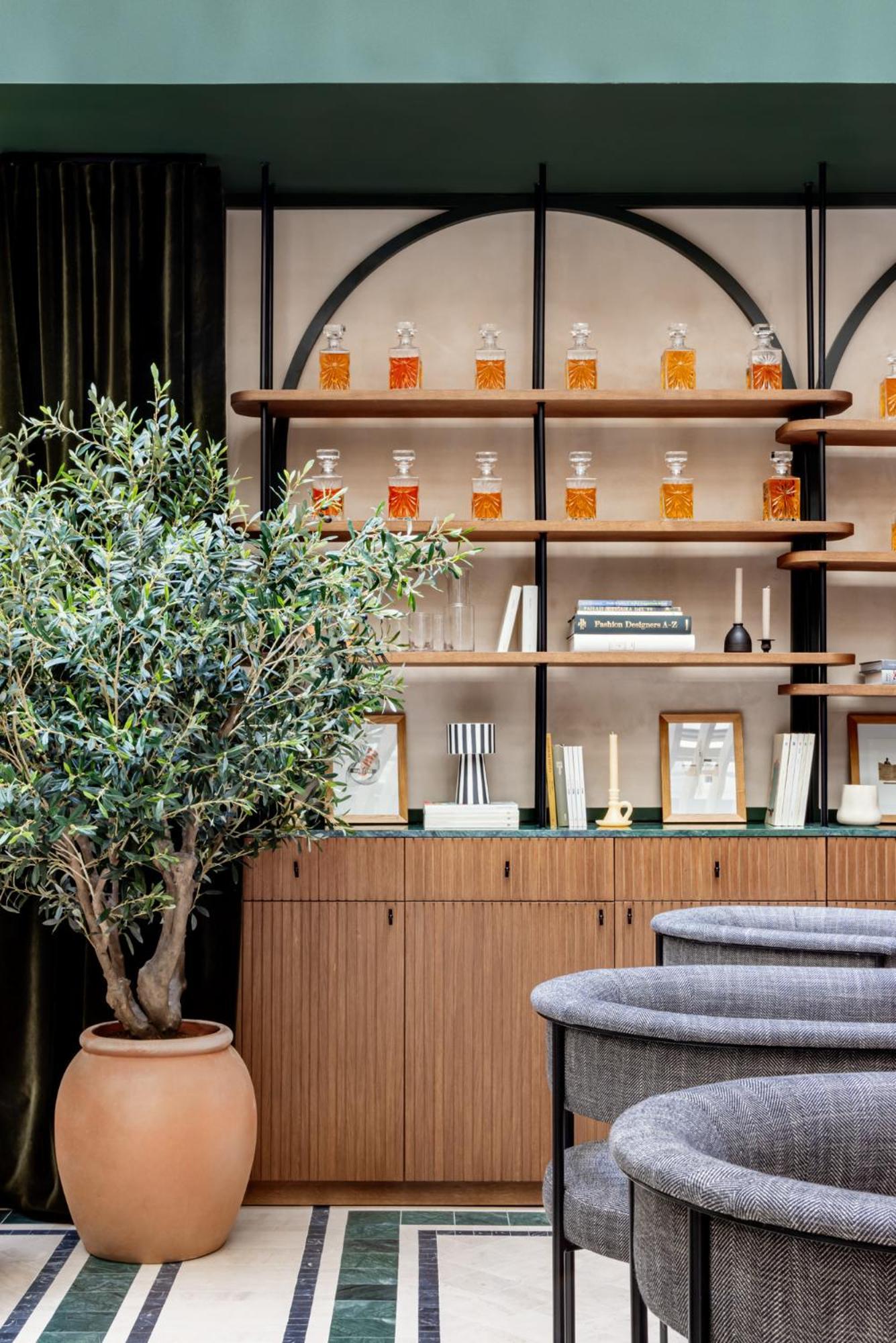 Totem Madrid, A Small Luxury Hotel Of The World Exterior photo